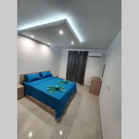 Seaview 2 Double Bedroom Modern Apartment St. Paul's Bay Exterior photo