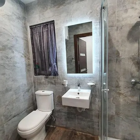 Seaview 2 Double Bedroom Modern Apartment St. Paul's Bay Exterior photo