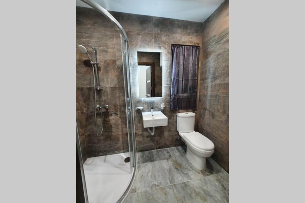 Seaview 2 Double Bedroom Modern *